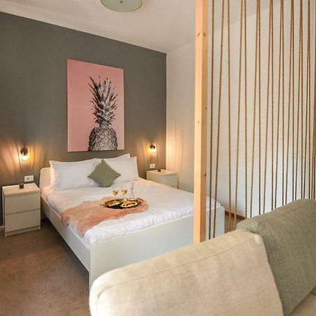 Best Location Old Town - New Studio Βουκουρέστι Εξωτερικό φωτογραφία
